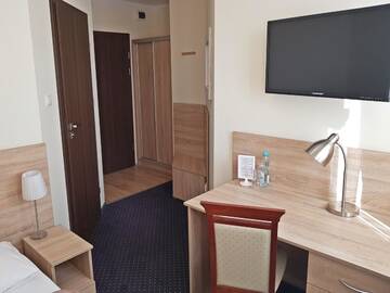 Фото номера Одноместный номер Отель Hotel Vector г. Тарново-Подгурне 4